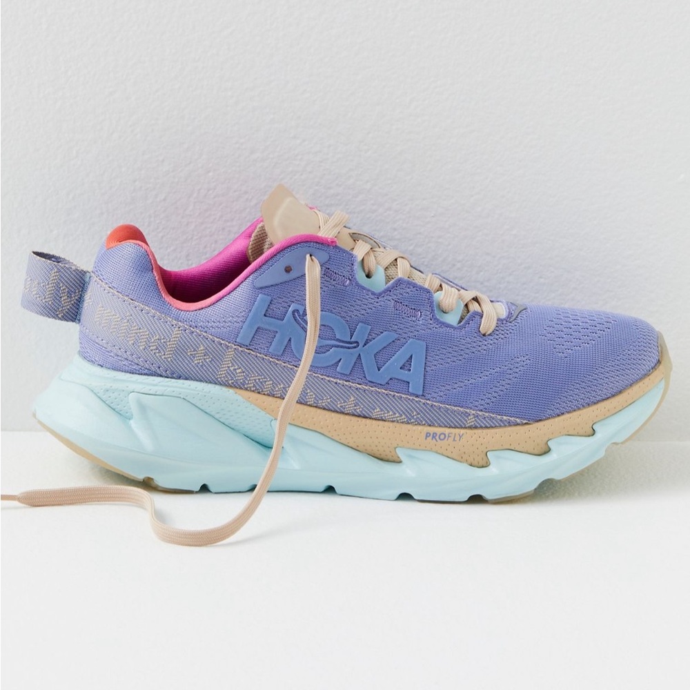 Hoka Women's elevon 2 sneaker